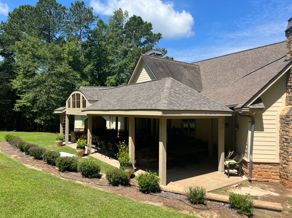 Low-Maintenance Landscaping Ideas for Busy Homeowners Seeking Lasting Beauty