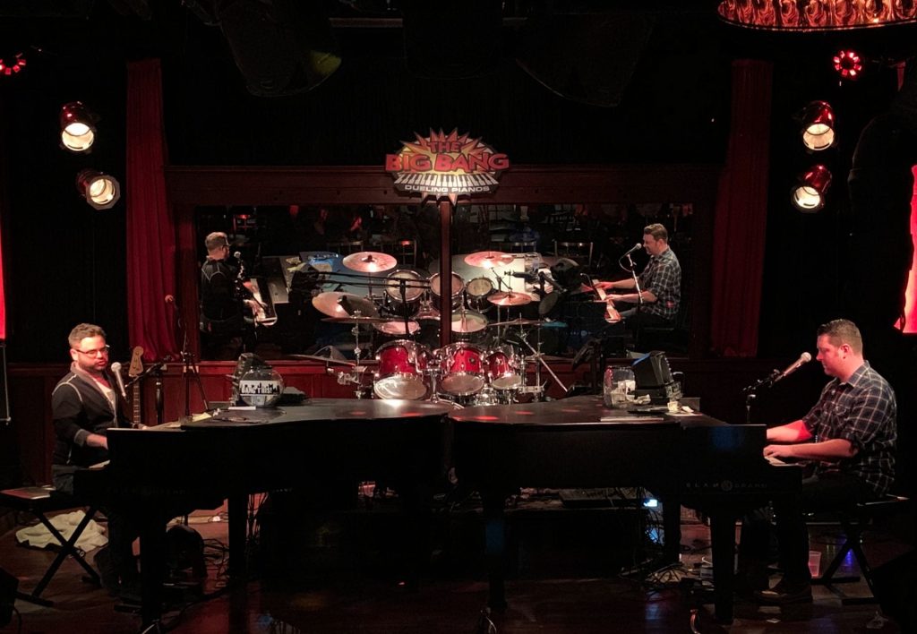 Pete's Dueling Piano Bar offering nightlife and live music in Fort Worth